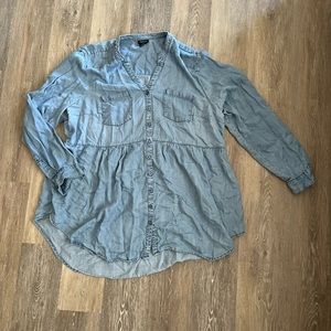 Size 3 Torrid Denim Button Down.